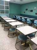 <b>港式茶餐廳桌椅案例！</b>